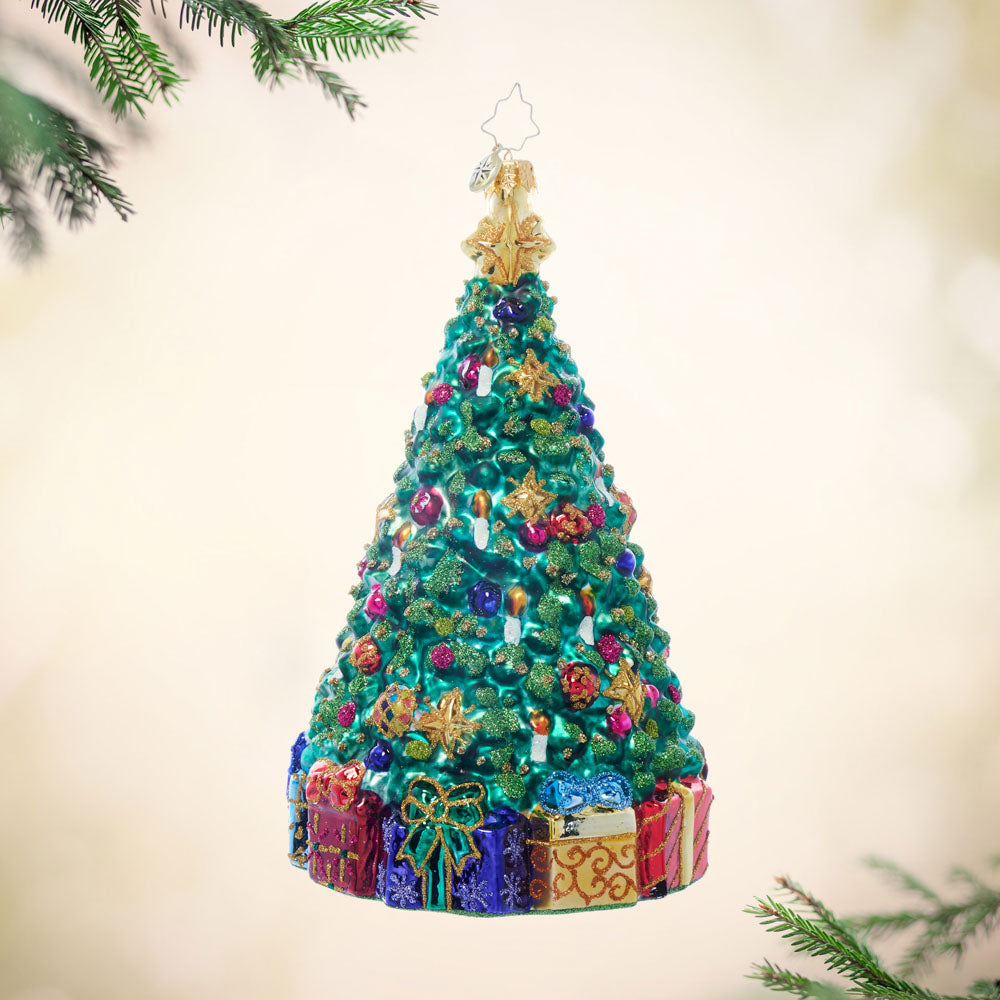 A Tree of Holiday Traditions