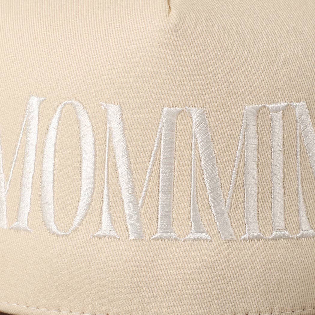 MOMMIN' Lettering Embroidery Trucker Hat